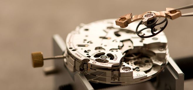 雅典手表售后 服务中心（雅典手表撞摆）